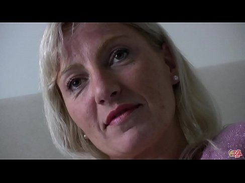 ❤️ A mãe que todos fodemos ... Senhora, comporte-se! Porno russo em nós pt.https-tubsexer.ru ☑